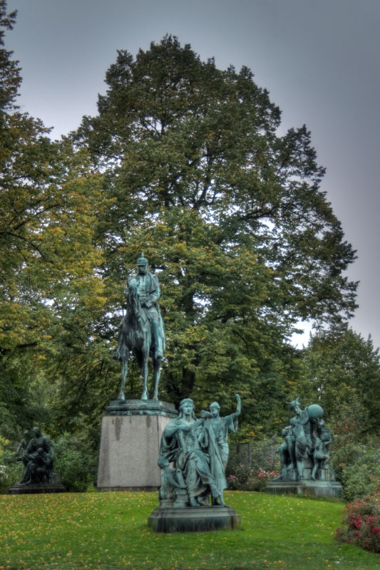Planten_un_Blomen_Kaiser-Wilhelm-I-Denkmal