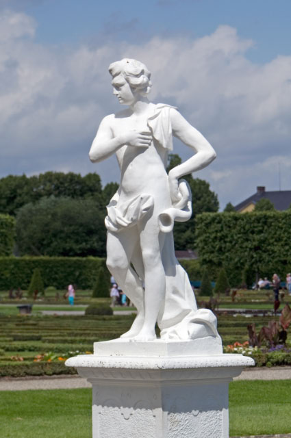 Grosser_Garten-Grosses_Parterre-Statuen_26_Meleager