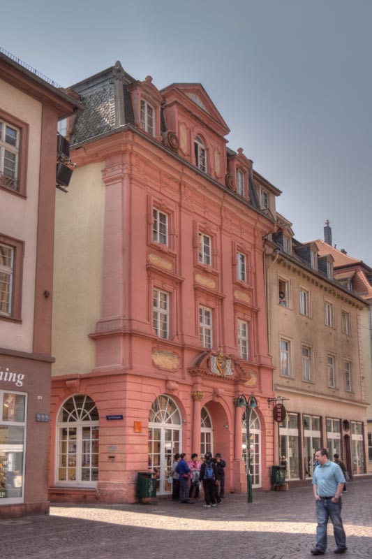 Heidelberg_Marktplatz_Kurpfaelzische_Hofapotheke