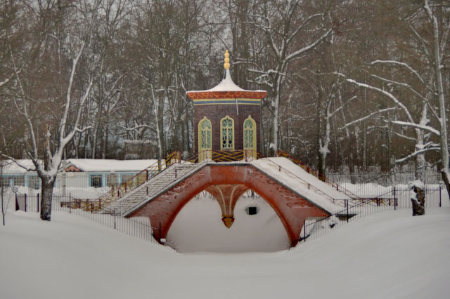 Aljeksandrowskij-park_Nowyj-sad_Krjestowyj-most_Winter