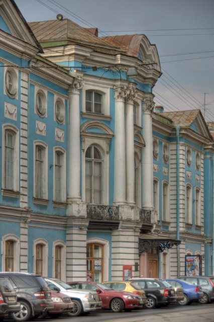 Sankt_Petersburg_Schuwalow-Palast_Eingang
