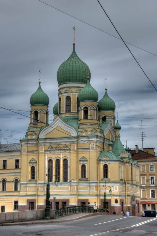 Sankt_Petersburg_Kirche-des-Heiligen-Isidor
