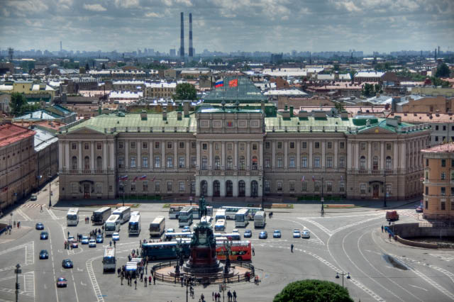 Sankt_Petersburg_Marienpalast_Blick_von_Isaakskathedrale