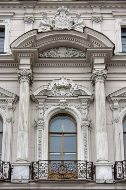 Sankt_Petersburg_Neue-Michajlowski-Palast_Balkon