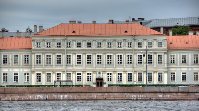 Sankt_Petersburg_Wassiljewski_Palast-Peter-II