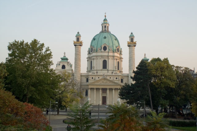 Wien-Karlsplatz-Karlskirche