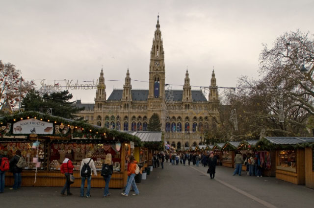 Wien-Rathausplatz-Christkindlmarkt