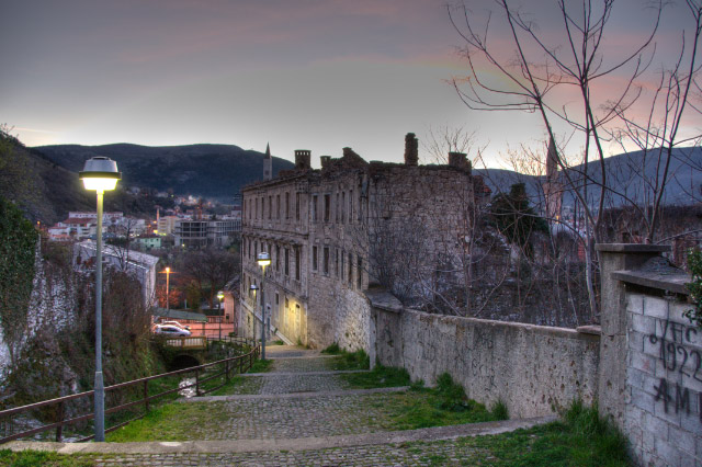 Mostar_Altstadt_Stadtpalast_Westblick