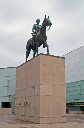 Helsinki_Mannerheimintie_Mannerheim-Statue