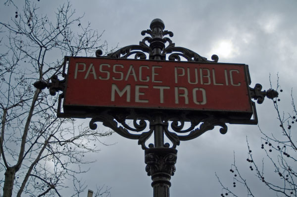 Paris_Metro_Eingang