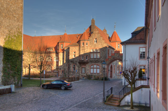 Dieburg_Albinistrasse_23_Albinisches_Schloss_Innenhof