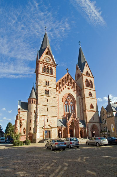 Kirchengasse_Katholische_Kirche_St_Peter_c