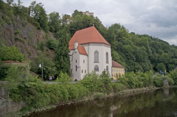 Passau_Ferdinand-Wagner-Strasse_Wallfahrtskirche_St_Salvator