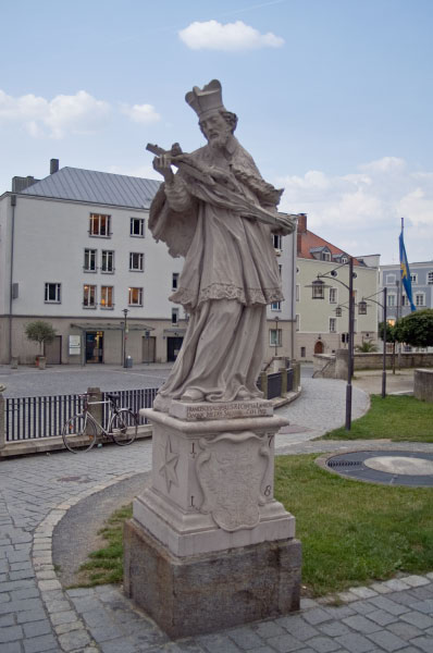 Passau_Roemerplatz