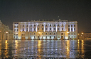 Sankt_Petersburg_Schlossplatz_2005_b