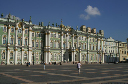 Sankt_Petersburg_Schlossplatz_Winterpalast_2005_d