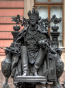 Sankt_Petersburg_Mikhailovsky-Schloss_X_Innenhof_Paul-I_Detail_1